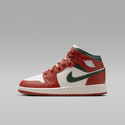 Air Jordan 1 Mid Older Kids' Shoes. Nike IN